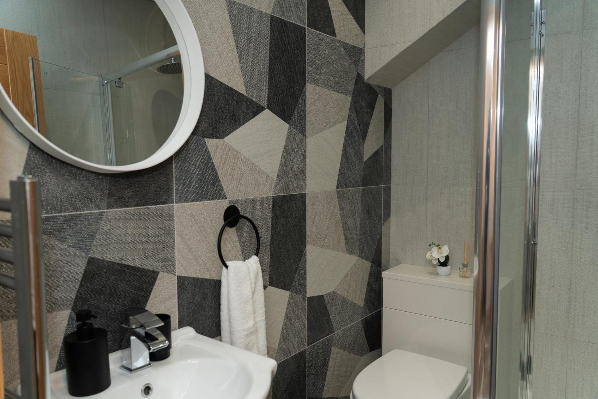 Double Bedroom Near Etihad And Coop Live With Free Parking, Shared Kitchen & Bathroom Manchester Luaran gambar